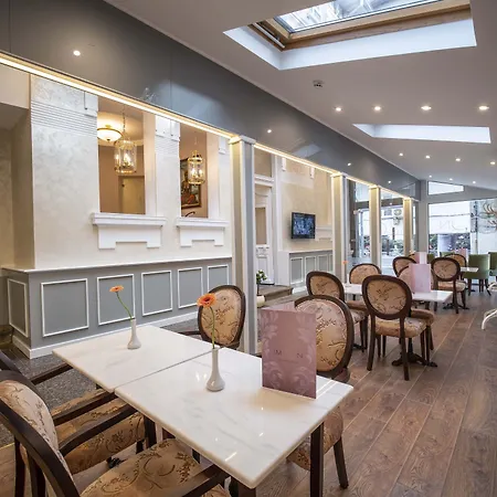 The Moon Boutique 3* София