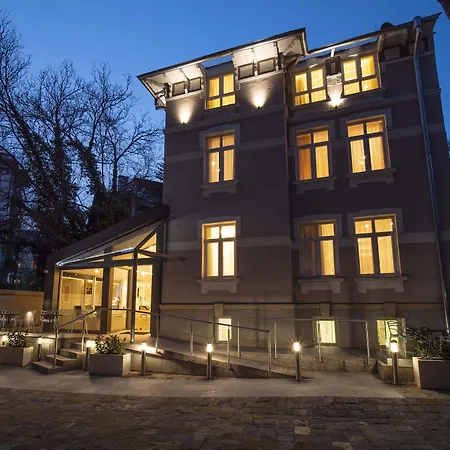 The Moon Boutique 3* סופיה