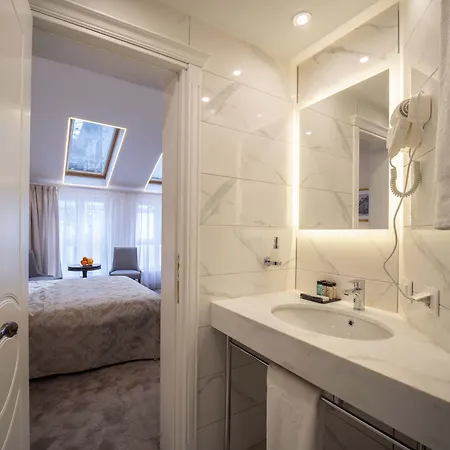 Hotel The Moon Boutique