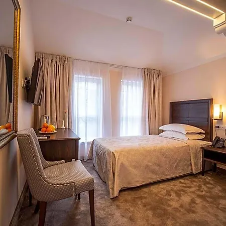 The Moon Boutique 3* София