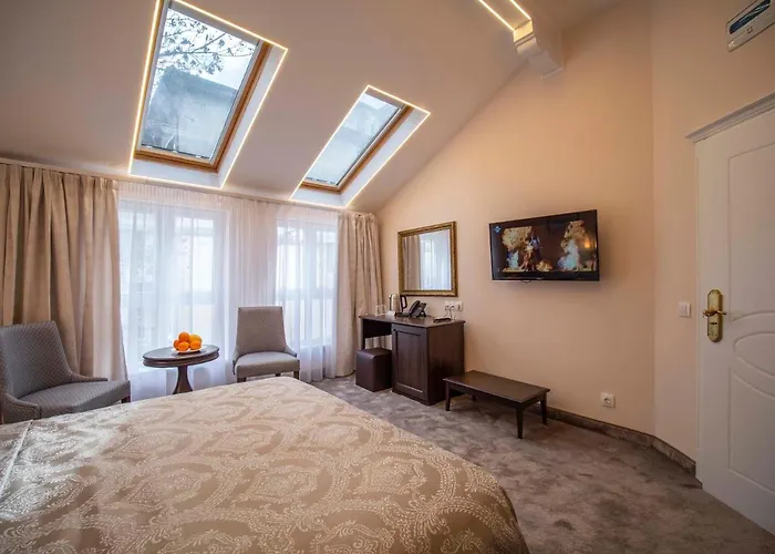 The Moon Boutique 索菲亞