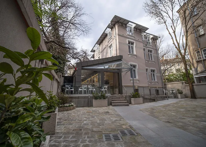 Otel The Moon Boutique 3*